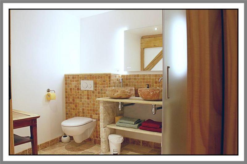 Les Chambres De Liane Cerdon  Exterior photo