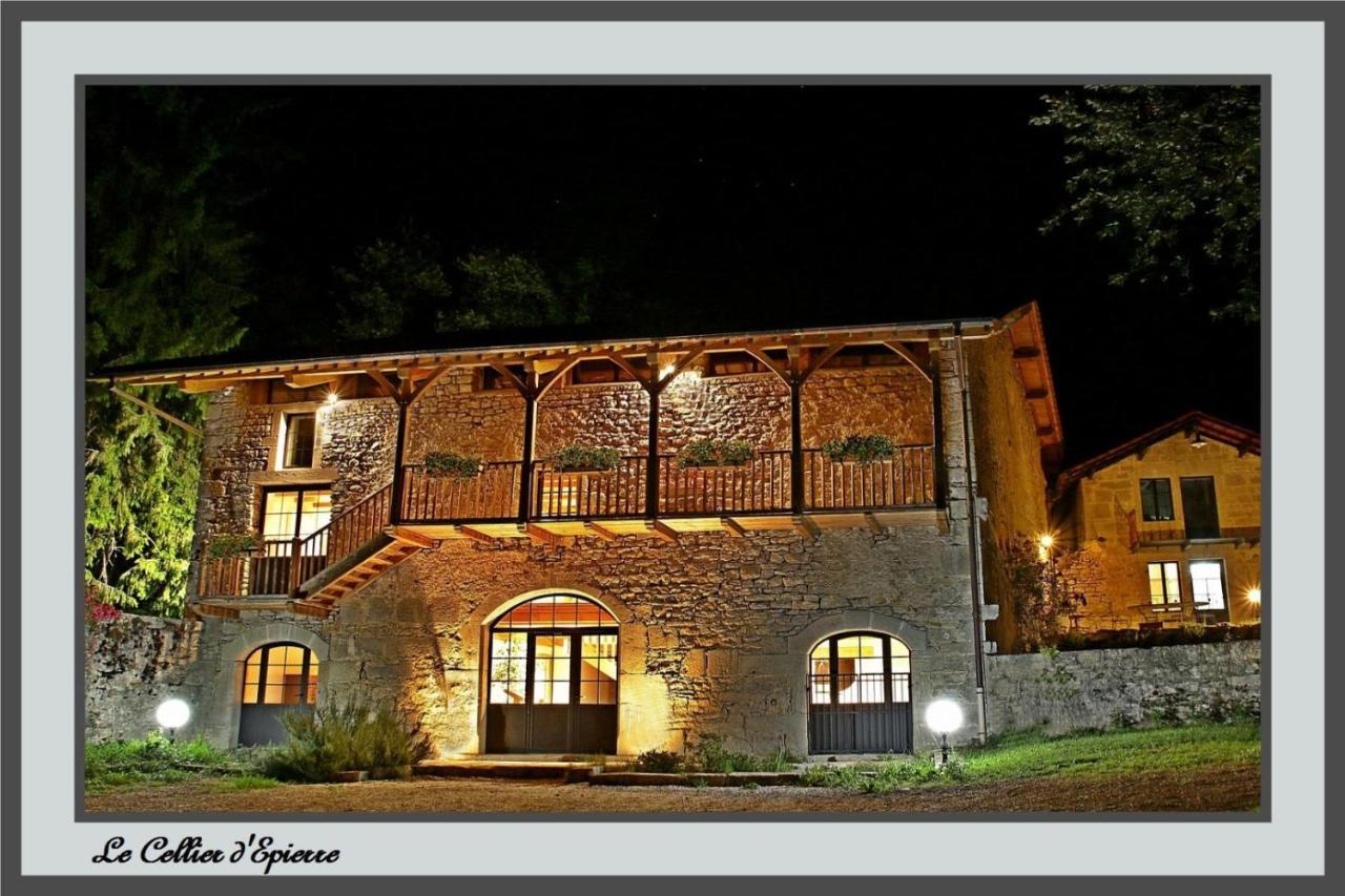 Les Chambres De Liane Cerdon  Exterior photo