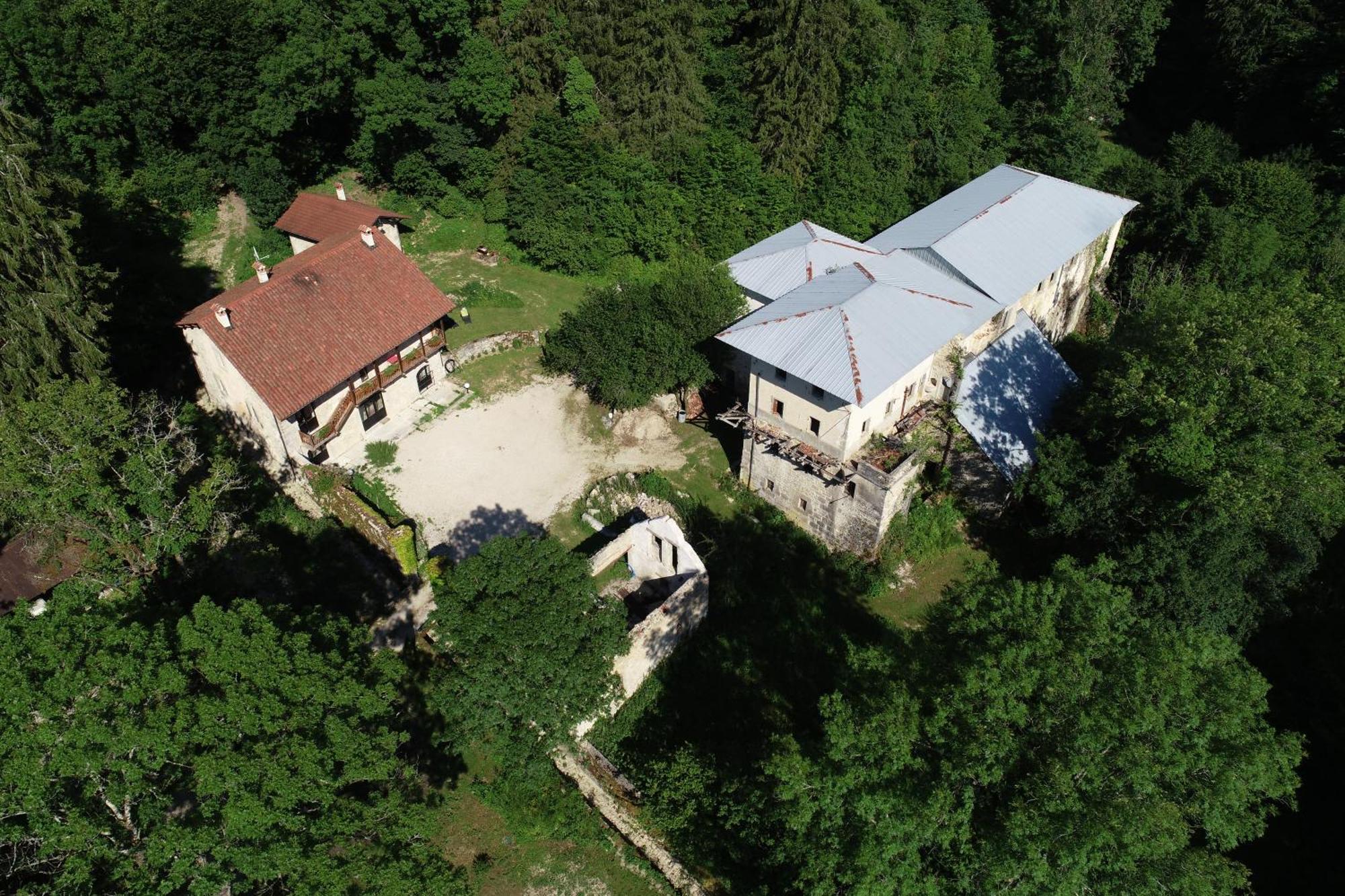 Les Chambres De Liane Cerdon  Exterior photo